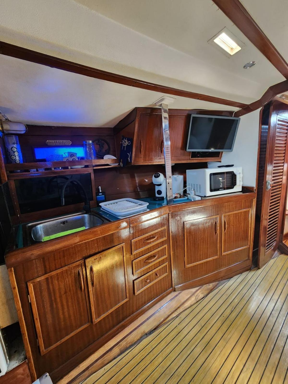 Sailboat Home Barcelona Ngoại thất bức ảnh